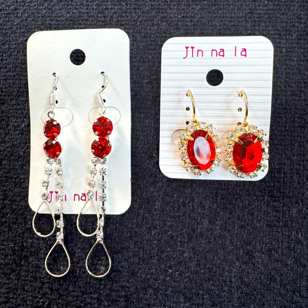 Set of 2 earrings
